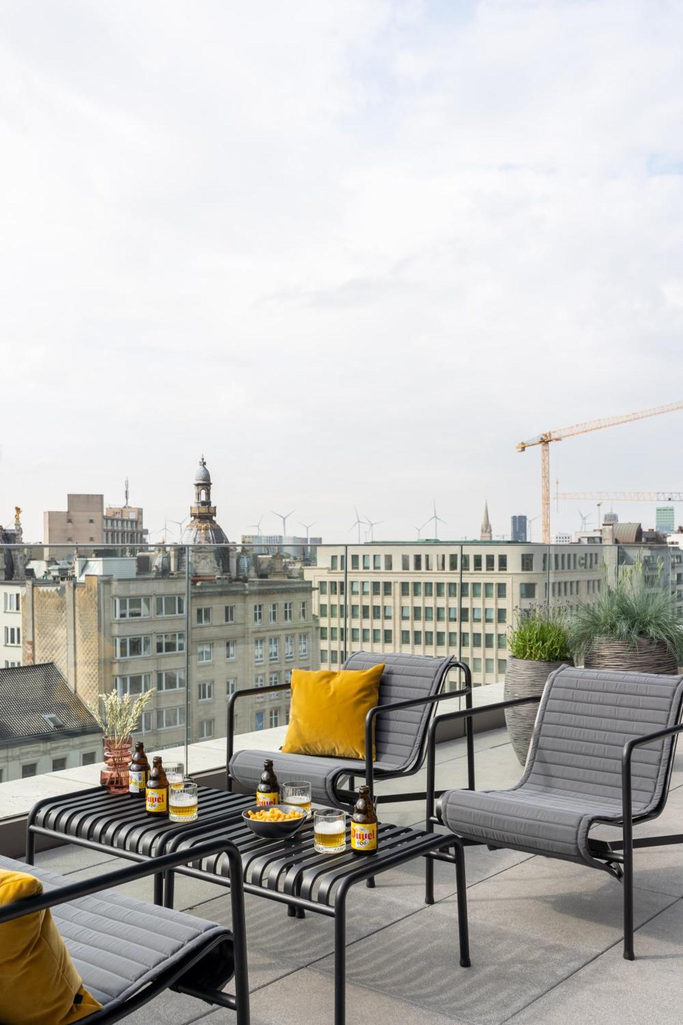 Yays Antwerp Opera By Numa Aparthotel Exterior photo